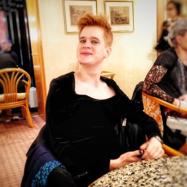 Datei:Ruth Kaeppchen.jpg