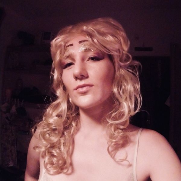 Datei:Martina Luder Queen Junior.jpg